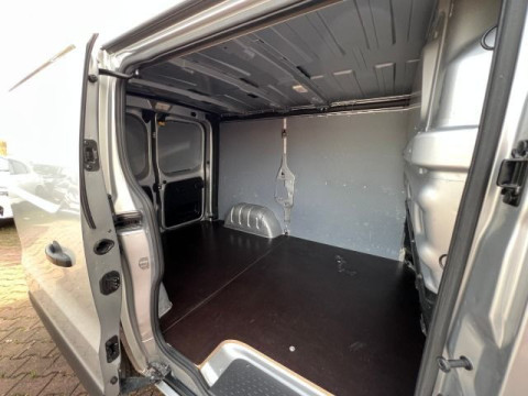 Ansicht 12 - Gebrauchtwagen Fahrzeug, Modell NV300 der Marke Nissan von Verkäufer Autohaus Heydasch GmbH