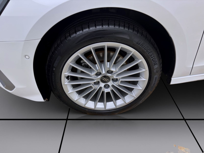 Bild 8: Audi A3 Limousine 30 TDI ADVANCED AHK NAVI+ SITZHZG PDC