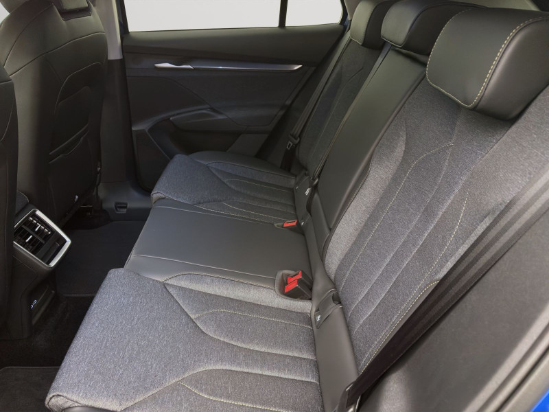 Bild 14: Škoda ELROQ 60 CLEVER NAV KAM pACC LED SHZ 19" SMARTL