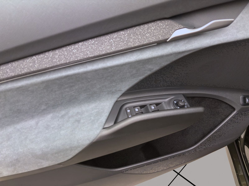 Bild 9: Škoda ENYAQ 60 CLEVER AHK NAV KAM LED pACC 20" WINTER SMARTL