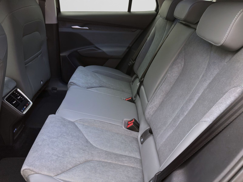 Bild 14: Škoda ENYAQ 60 CLEVER AHK NAV KAM LED pACC 20" WINTER SMARTL