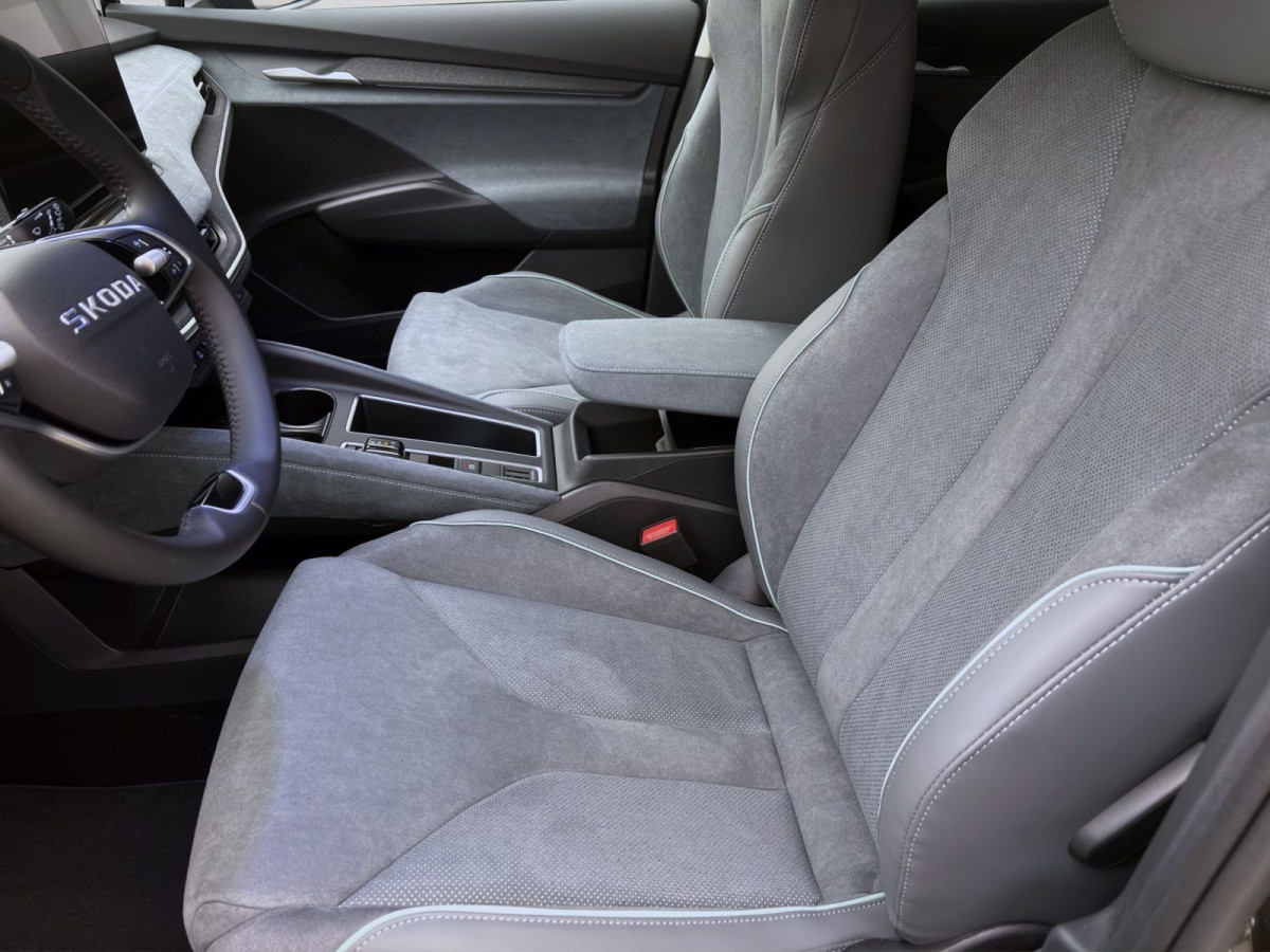 Thumb 8: Škoda ENYAQ 60 CLEVER AHK NAV KAM LED pACC 20" WINTER SMARTL