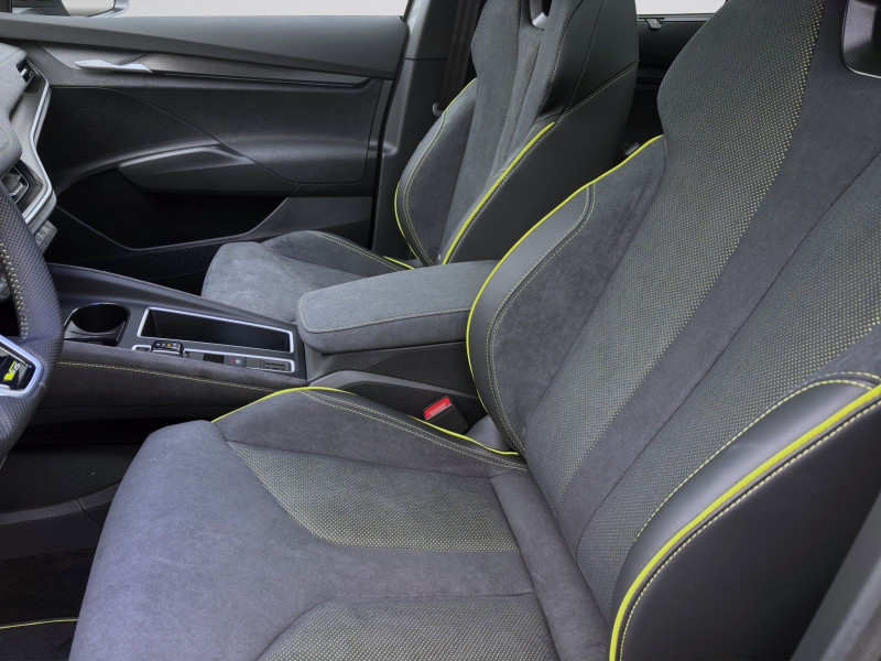 Bild 8: Škoda ENYAQ COUPE RS 4X4 MAXX AHK HEAD-UP 20" 360° WÄRMEP CANTON