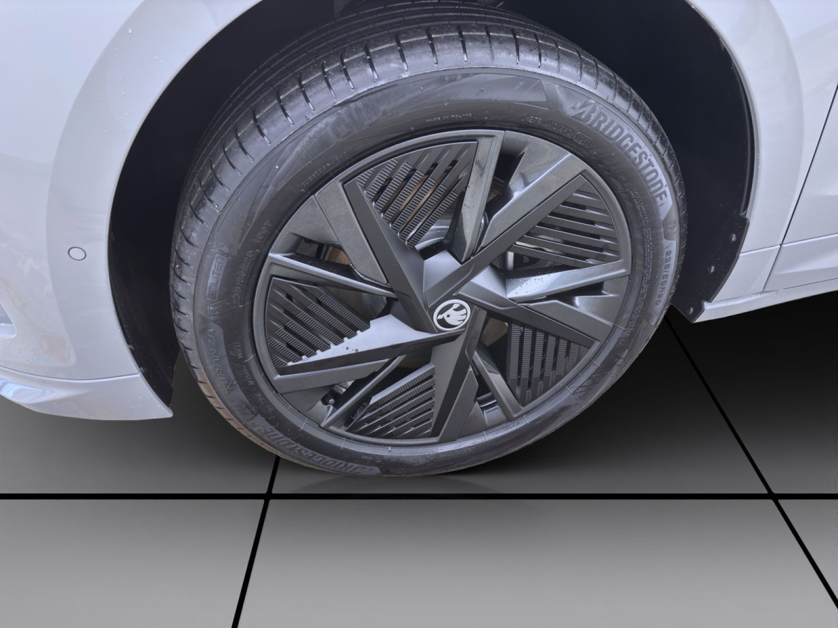 Thumb 7: Škoda ENYAQ COUPE RS 4X4 MAXX AHK HEAD-UP 20" 360° WÄRMEP CANTON