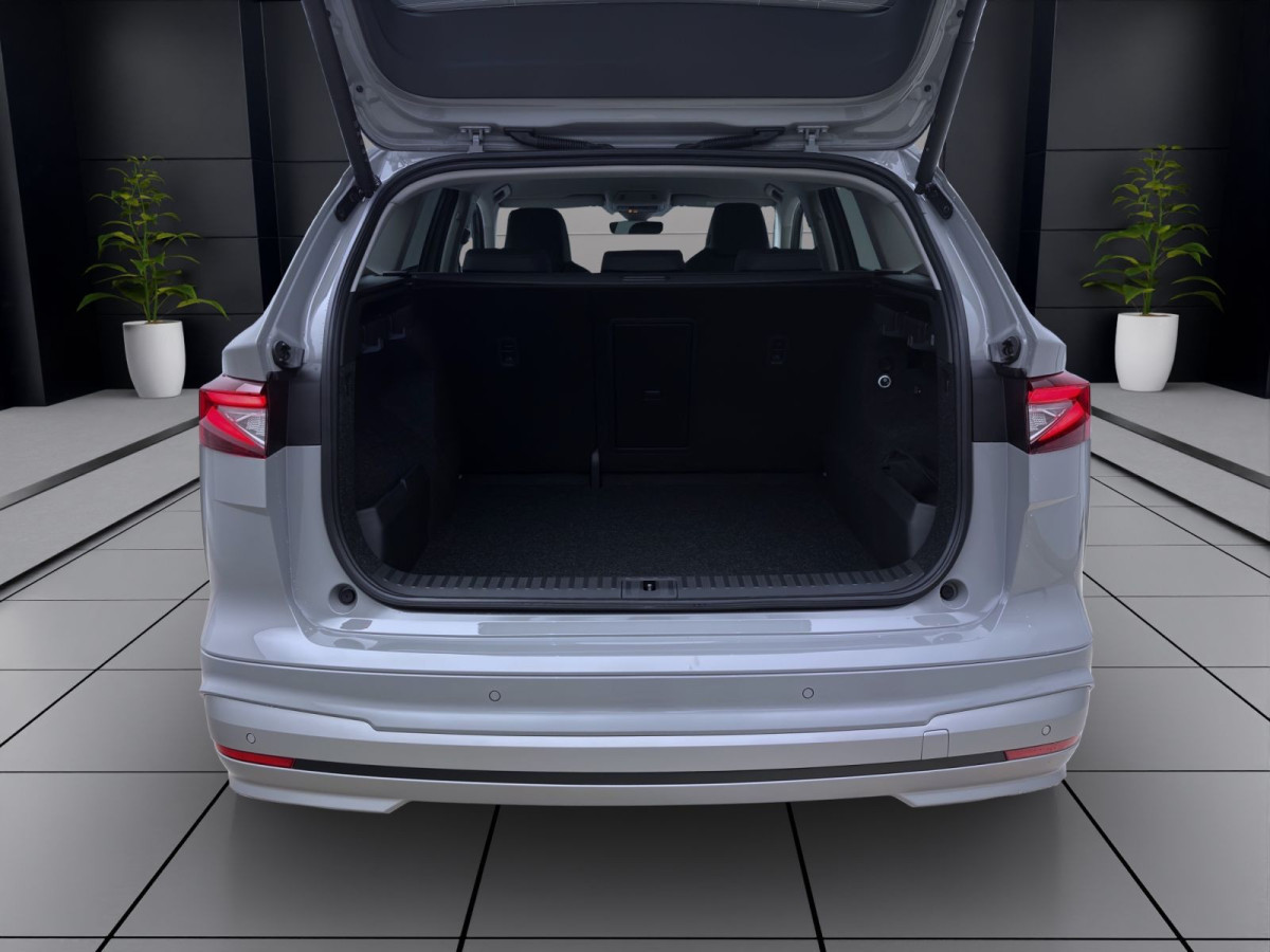 Thumb 3: Škoda ENYAQ 60 CLEVER AHK NAV KAM LED pACC 20" WINTER SMARTL