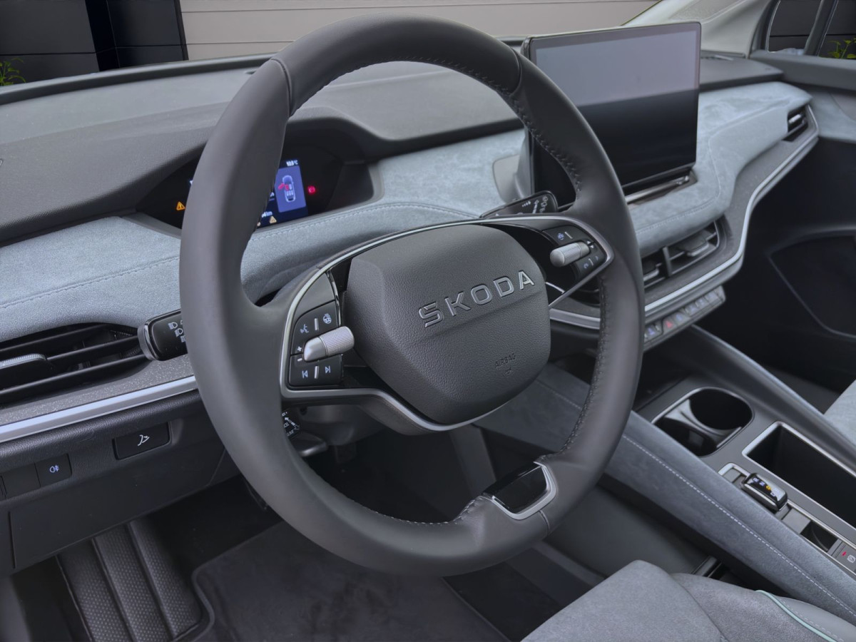 Thumb 10: Škoda ENYAQ 60 CLEVER AHK NAV KAM LED pACC 20" WINTER SMARTL