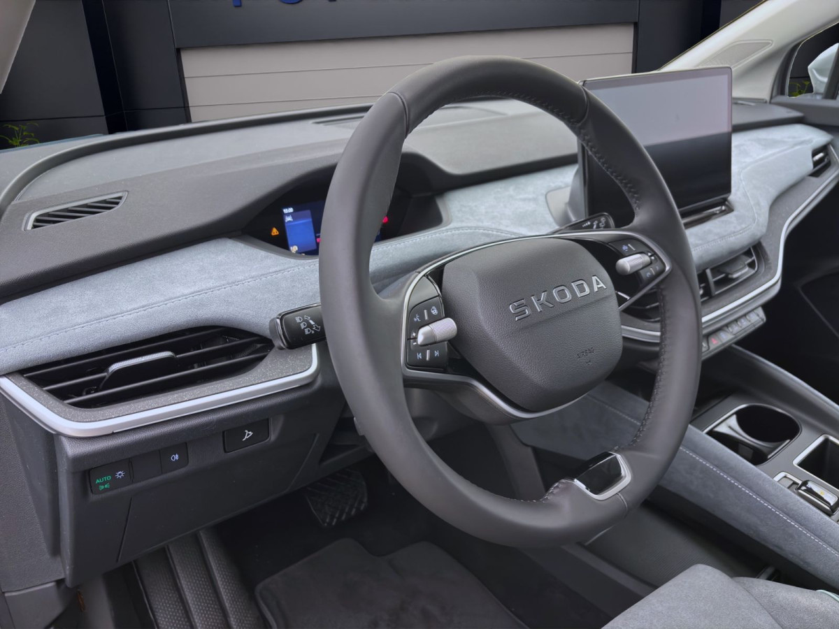 Thumb 12: Škoda ENYAQ 60 CLEVER AHK NAV KAM LED pACC 20" WINTER SMARTL