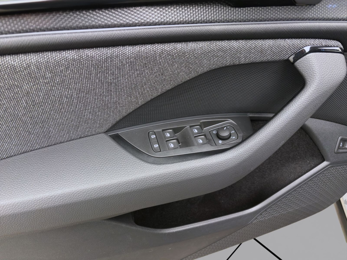 Thumb 9: Škoda KODIAQ SELECTION AHK NAV KAM pACC WINTER SPURWECHSEL