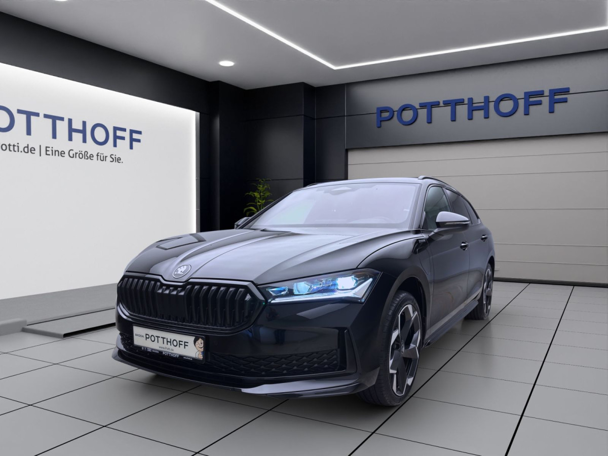 Thumb 0: Škoda SUPERB COMBI iV SPORTLINE NAV KAM DCC 19" MATRIX SPURWECHSEL