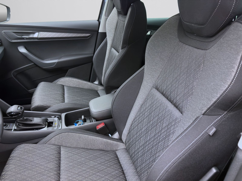 Bild 8: Škoda KAROQ TOUR AHK PANO STANDH NAV KAM pACC ASSISTENZ+