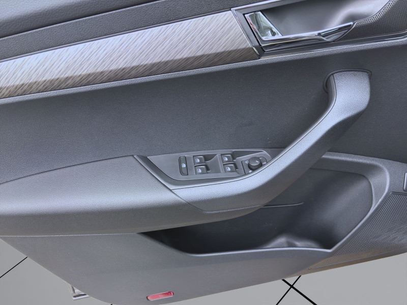 Bild 9: Škoda KAROQ TOUR AHK PANO STANDH NAV KAM pACC ASSISTENZ+