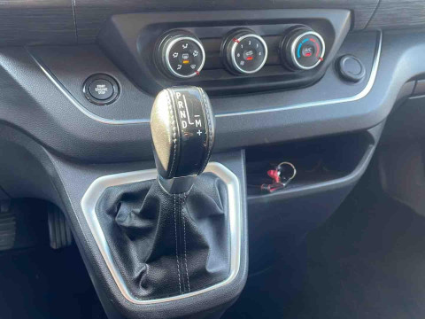 Ansicht 27 - Gebrauchtwagen Fahrzeug, Modell NV300 der Marke Nissan von Verkäufer Siegfried Schmidt GmbH