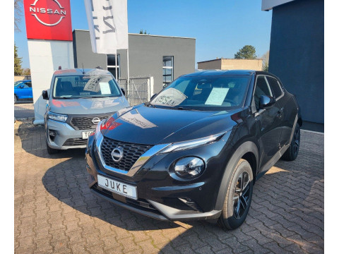 Automodell: Juke in der Farbe schwarz