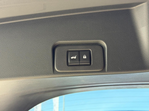 Ansicht 21 - Gebrauchtwagen Fahrzeug, Modell X-Trail der Marke Nissan von Verkäufer HIRO Automarkt GmbH