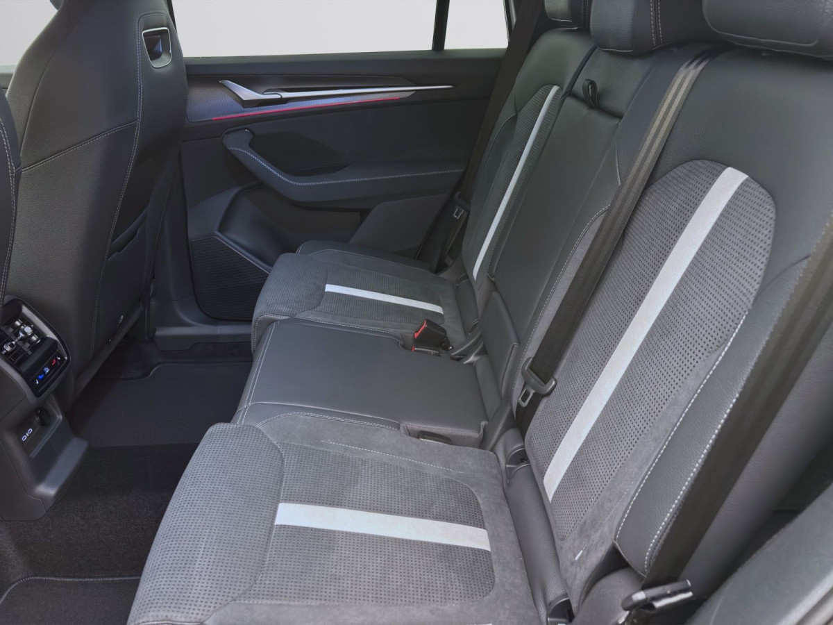 Thumb 14: Škoda KODIAQ SPORTLINE 4X4 AHK STANDH NAV+ ASSISTENZ+ LICHT&SICHT+