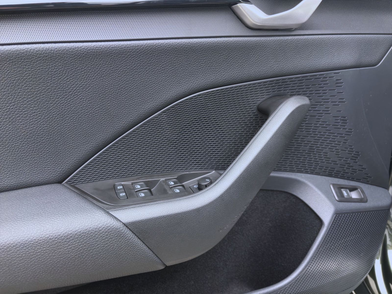 Bild 9: Škoda OCTAVIA COMBI SPORTLINE AHK PANO NAV+ ASSISTENZ+ LICHT&SICHT+