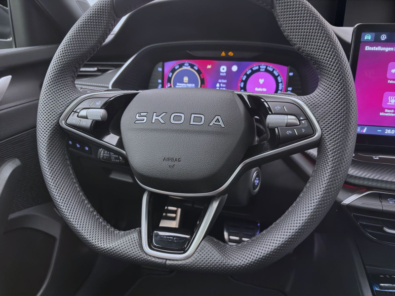 Bild 11: Škoda OCTAVIA COMBI SPORTLINE AHK PANO STANDH HEAD-UP 360° LICHT&SICHT+