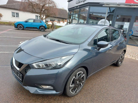 Automodell: Micra in der Farbe grau