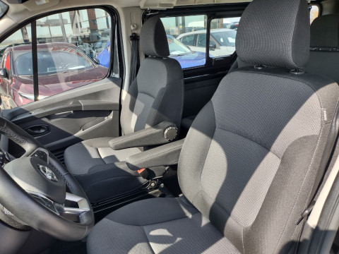 Ansicht 15 - Gebrauchtwagen Fahrzeug, Modell Primastar der Marke Nissan von Verkäufer Autohaus Karl Hilpert GmbH