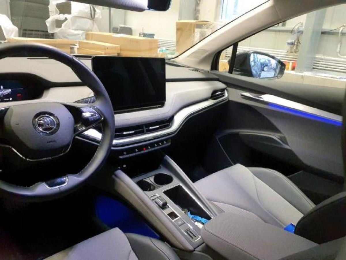 Thumb 2: Škoda Enyaq 50 iV LOFT NAVI KAMERA PDC LED