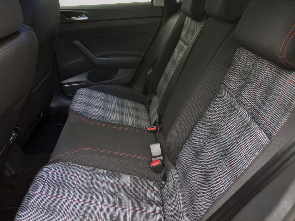 Thumb 14: Volkswagen Polo GTI PDC IQ.LIGHT SITZHZG KLIMA