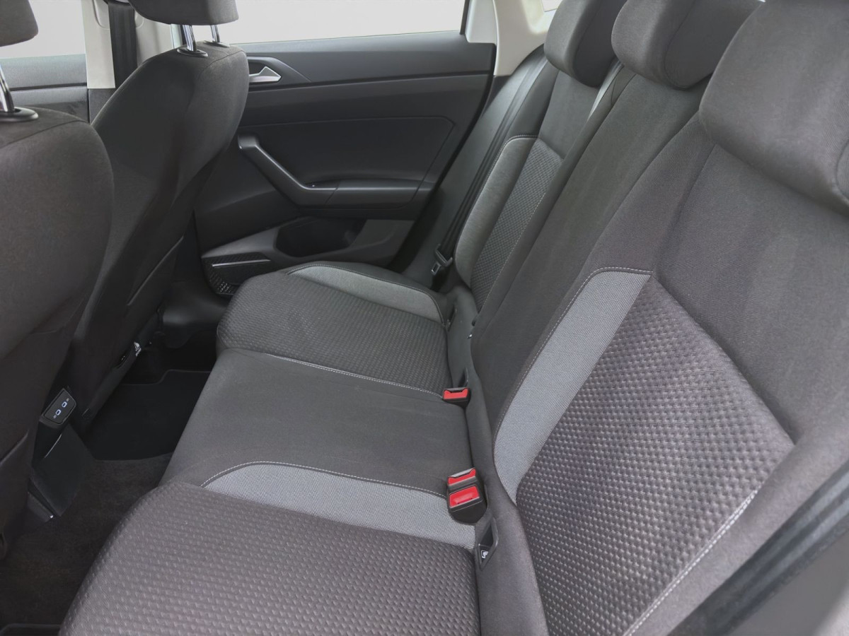 Thumb 14: Volkswagen Polo 1.0 MPI LIFE PDC LED KLIMA DAB+