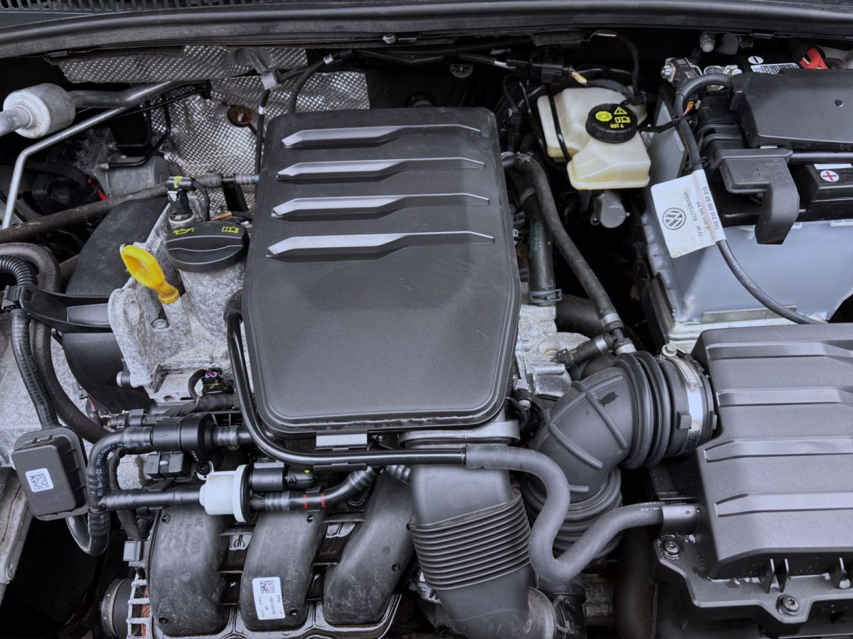 Thumb 17: Volkswagen Polo 1.0 MPI LIFE PDC LED KLIMA DAB+