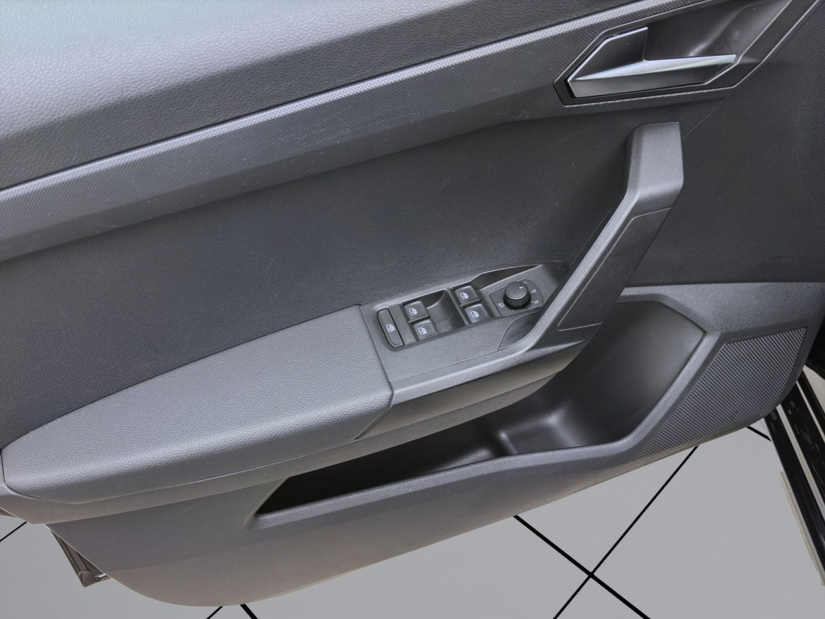 Thumb 9: Seat Ibiza 1.0 TSI STYLE PDC LED SITZHZG GRA