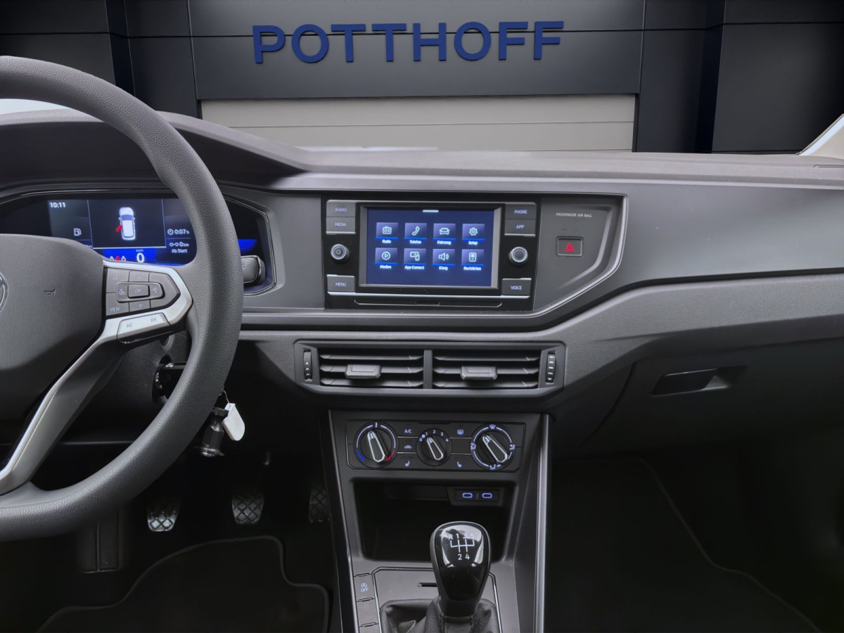 Thumb 13: Volkswagen Polo 1.0 MPI FRESH PDC SITZHZG KLIMA LED