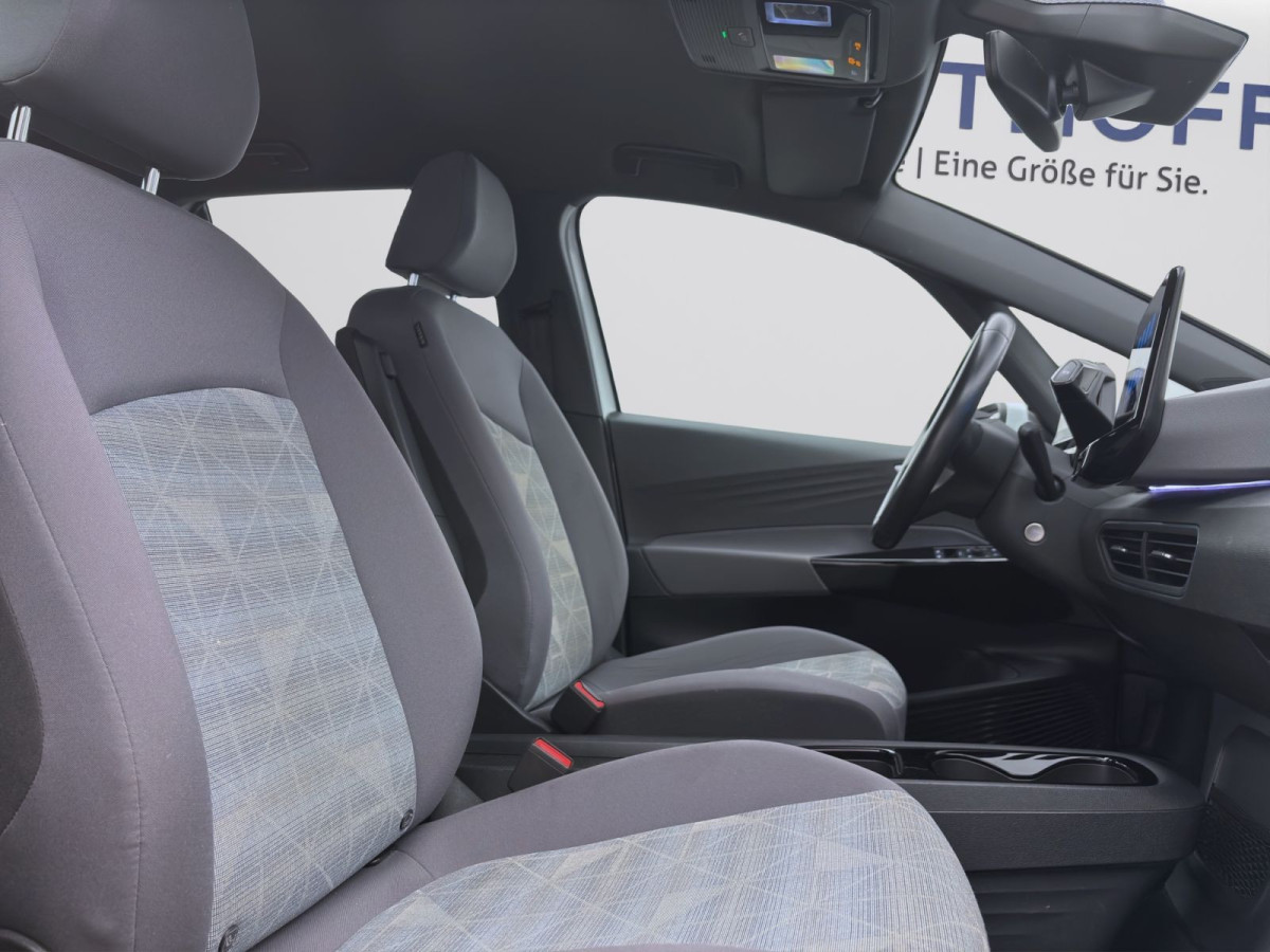 Thumb 15: Volkswagen ID.3 PURE PERFORMANCE CITY NAVI SITZHZG PDC LED