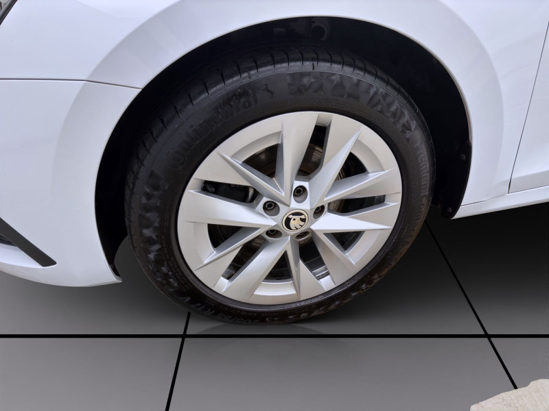 Bild 7: Škoda Octavia Combi 2.0 TDI STYLE NAVI HuD LED SITZHZG