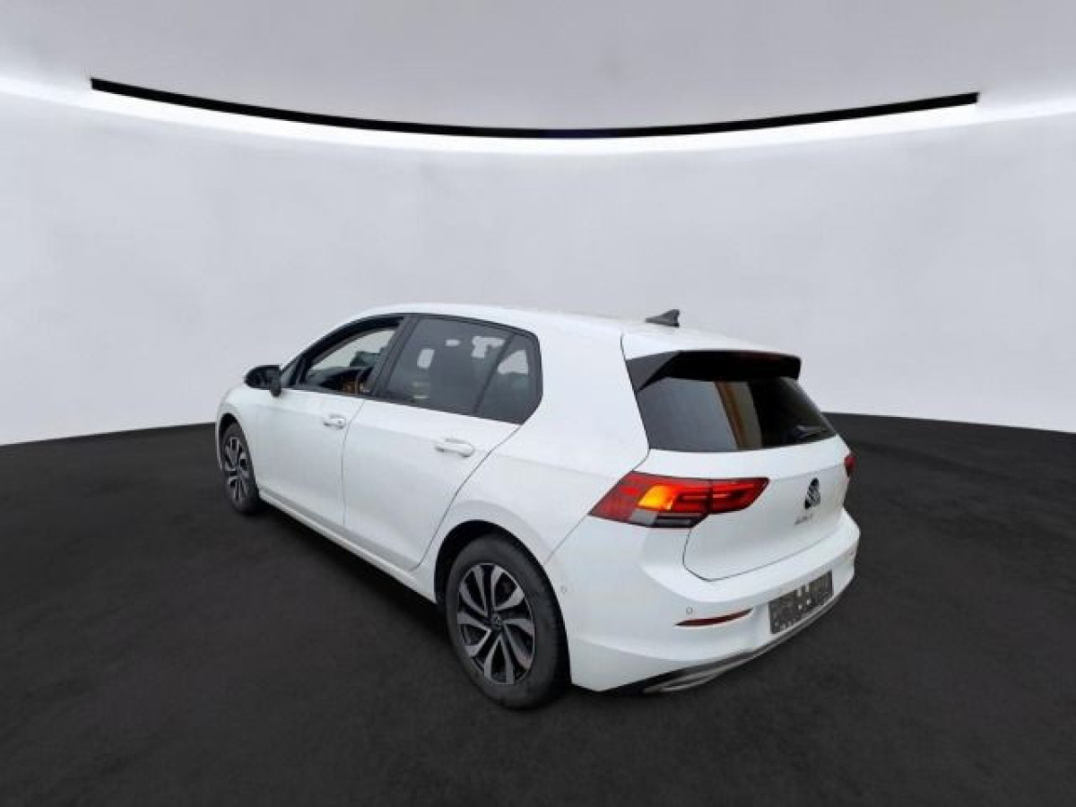 Thumb 1: Volkswagen Golf 1.5 TSI ACTIVE STDHZG KAMERA NAVI PDC