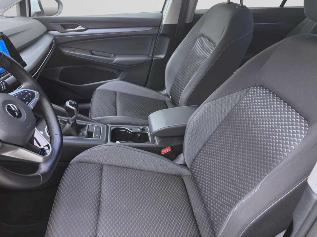 Thumb 8: Volkswagen Golf 1.5 TSI ACTIVE STDHZG KAMERA NAVI PDC