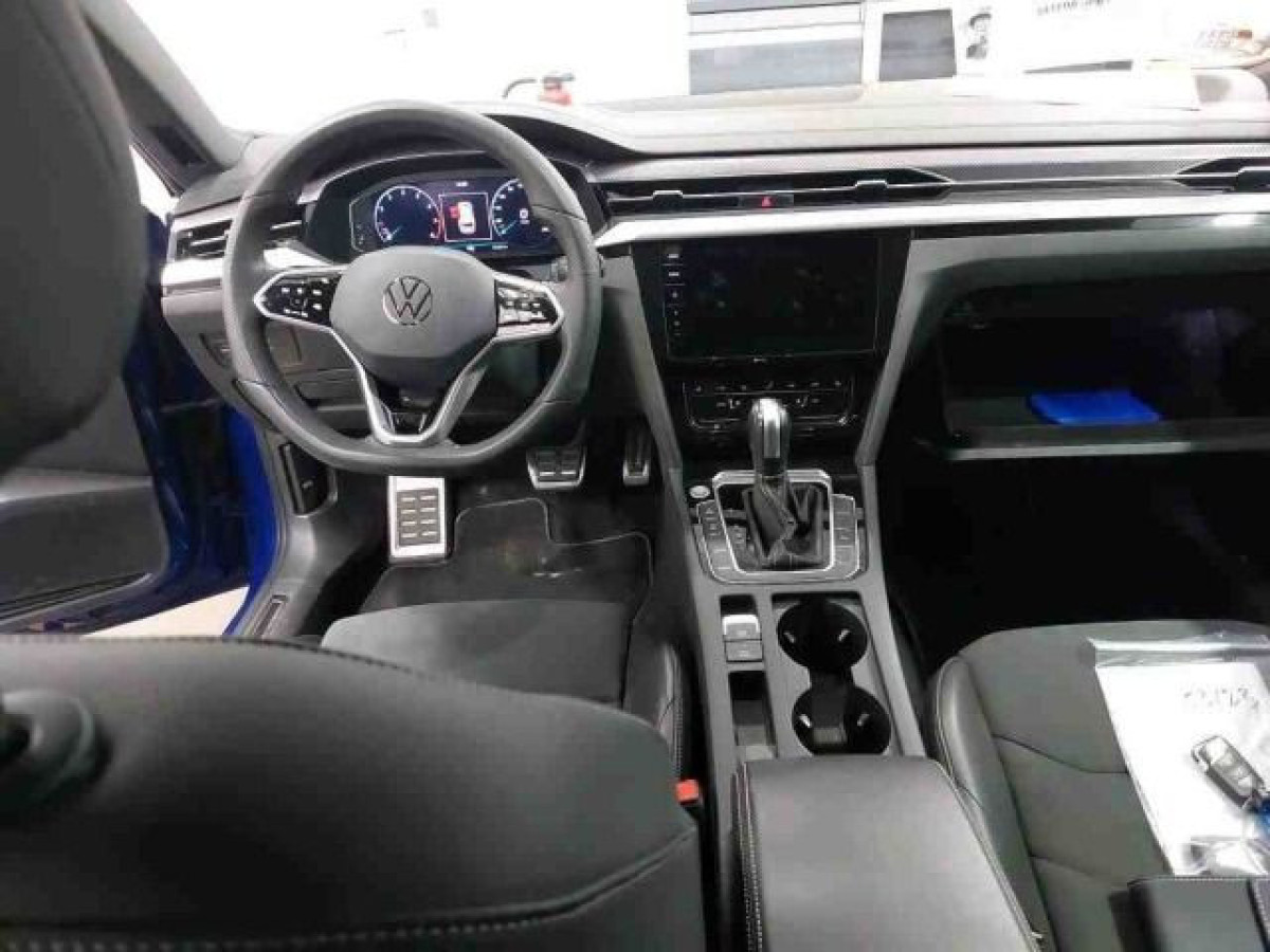 Thumb 2: Volkswagen Arteon Shooting Brake 2.0 TSI DSG R-LINE PANO STDHZG NAVI AHK