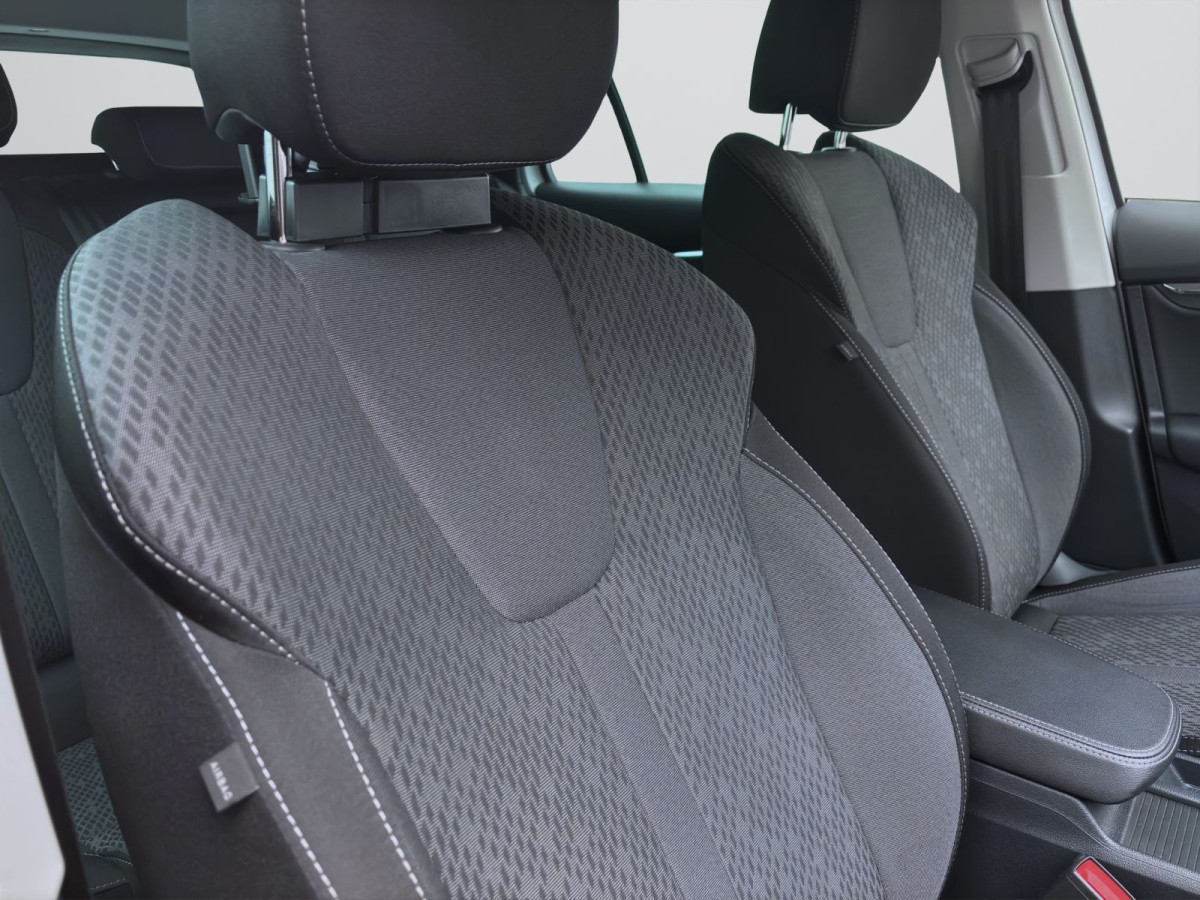 Thumb 15: Škoda Octavia Combi 2.0 TDI DSG STYLE NAVI SITZHZG PDC LED