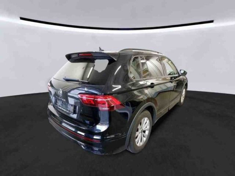 Bild 1: Volkswagen Tiguan 1.5 TSI DSG R-LINE AHK NAVI KAMERA IQ.LIGHT