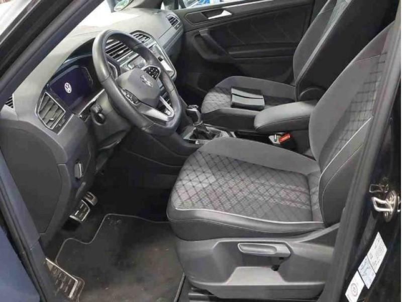 Bild 2: Volkswagen Tiguan 1.5 TSI DSG R-LINE AHK NAVI KAMERA IQ.LIGHT
