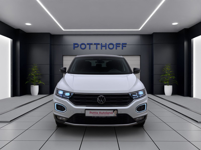 Bild 6: Volkswagen T-Roc 1.5 TSI SPORT AHK PDC LED SITZHZG
