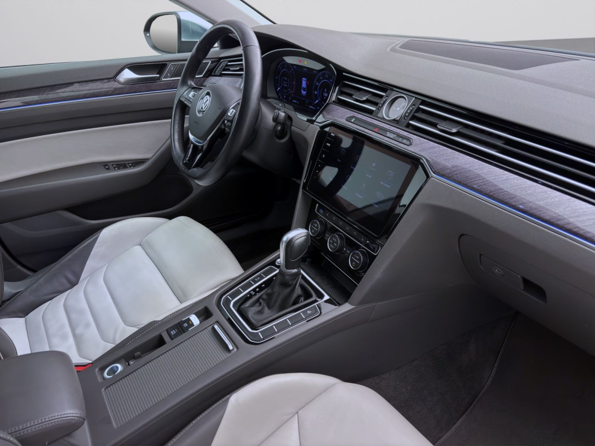 Thumb 16: Volkswagen Arteon 2.0 TDI DSG 4M ELEGANCE NAVI KAMERA SITZHZG PDC