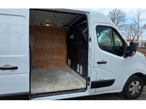 Ansicht 12 - Gebrauchtwagen Fahrzeug, Modell NV400 der Marke Nissan von Verkäufer Autohaus Helmut Weinmann GmbH & Co. KG