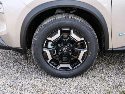 Ansicht 4 - Neuwagen Fahrzeug, Modell X-Trail der Marke Nissan von Verkäufer Moll Automobile GmbH & Co. KG