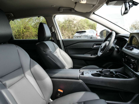 Ansicht 13 - Neuwagen Fahrzeug, Modell X-Trail der Marke Nissan von Verkäufer Moll Automobile GmbH & Co. KG