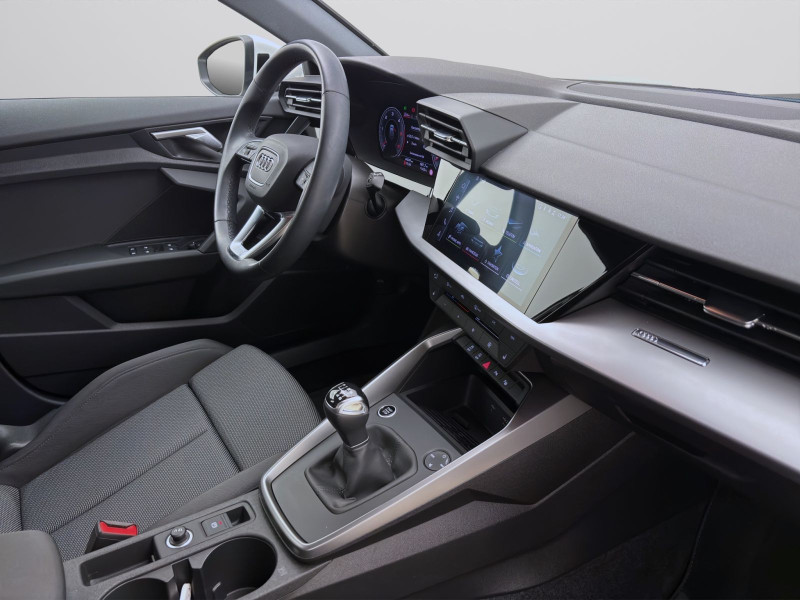 Bild 16: Audi A3 Sportback 30 TDI ADVANCED NAVI+ SITZHZG PDC KLIMA