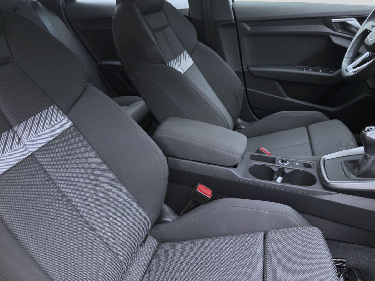 Thumb 15: Audi A3 Sportback 30 TDI ADVANCED NAVI+ SITZHZG PDC KLIMA