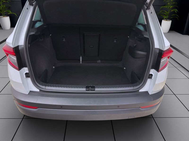 Bild 3: Škoda Karoq 1.5 TSI DSG CLEVER PANO AHK NAVI KAMERA