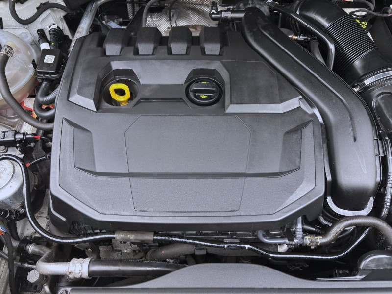 Bild 17: Škoda Karoq 1.5 TSI DSG CLEVER PANO AHK NAVI KAMERA