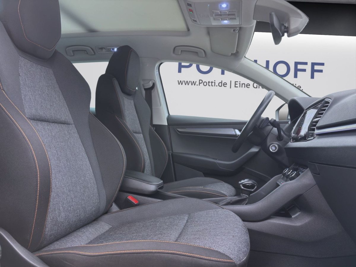 Thumb 15: Škoda Karoq 1.5 TSI DSG CLEVER PANO AHK NAVI KAMERA