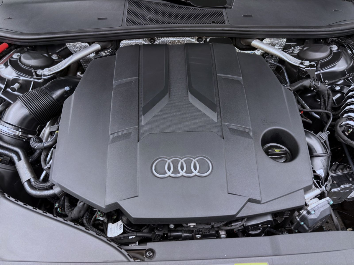 Thumb 17: Audi A6 Avant 45 TDI Q S LINE SPORT STDHZG NAVI+ KAMERA AHK