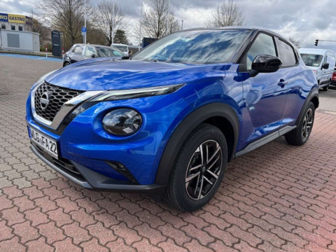 Automodell: Juke in der Farbe blau