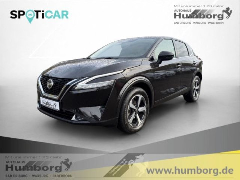 Automodell: Qashqai in der Farbe schwarz